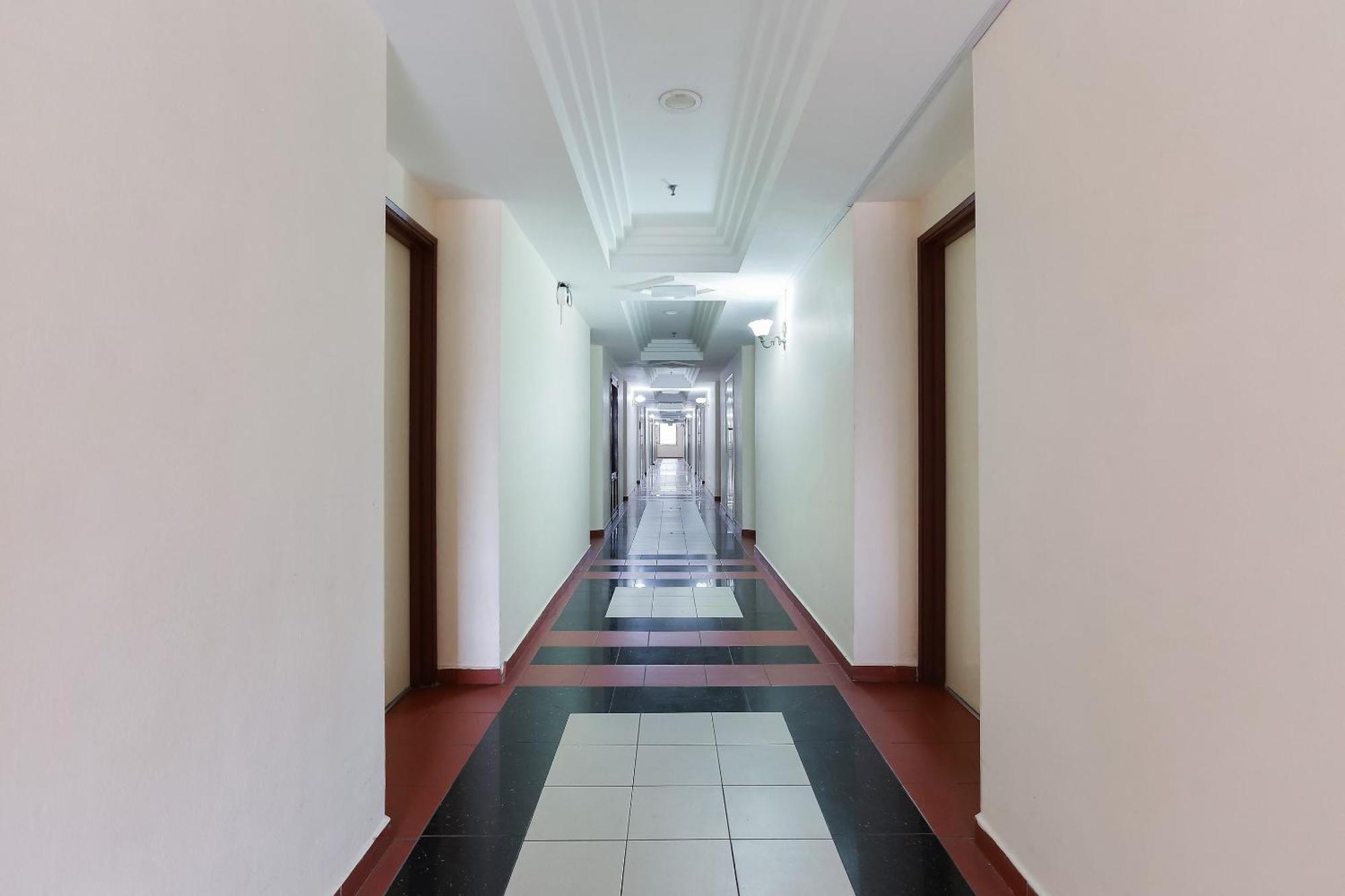 Collection O Hotel Super Cowboy Malacca Exterior foto